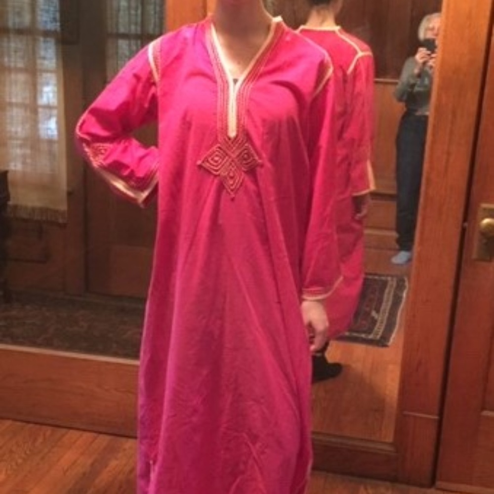 Red caftan